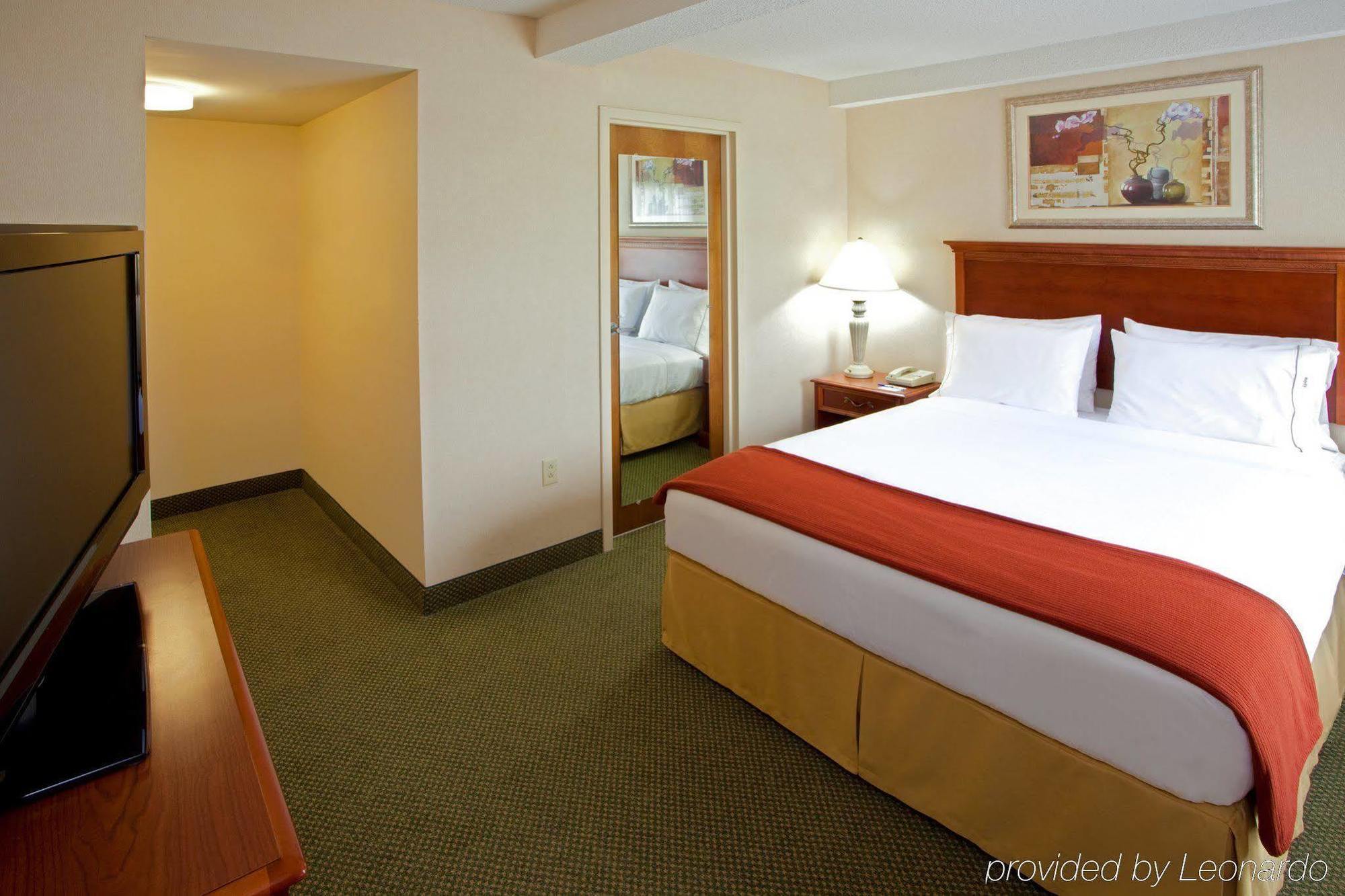 Holiday Inn Express Richmond-Mechanicsville By Ihg Стая снимка