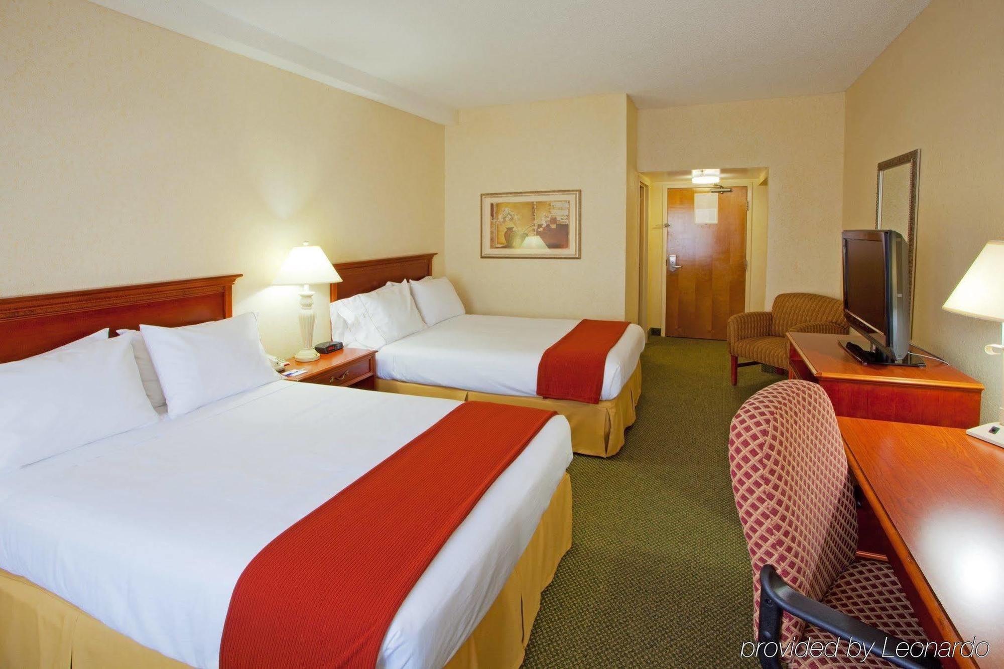 Holiday Inn Express Richmond-Mechanicsville By Ihg Стая снимка