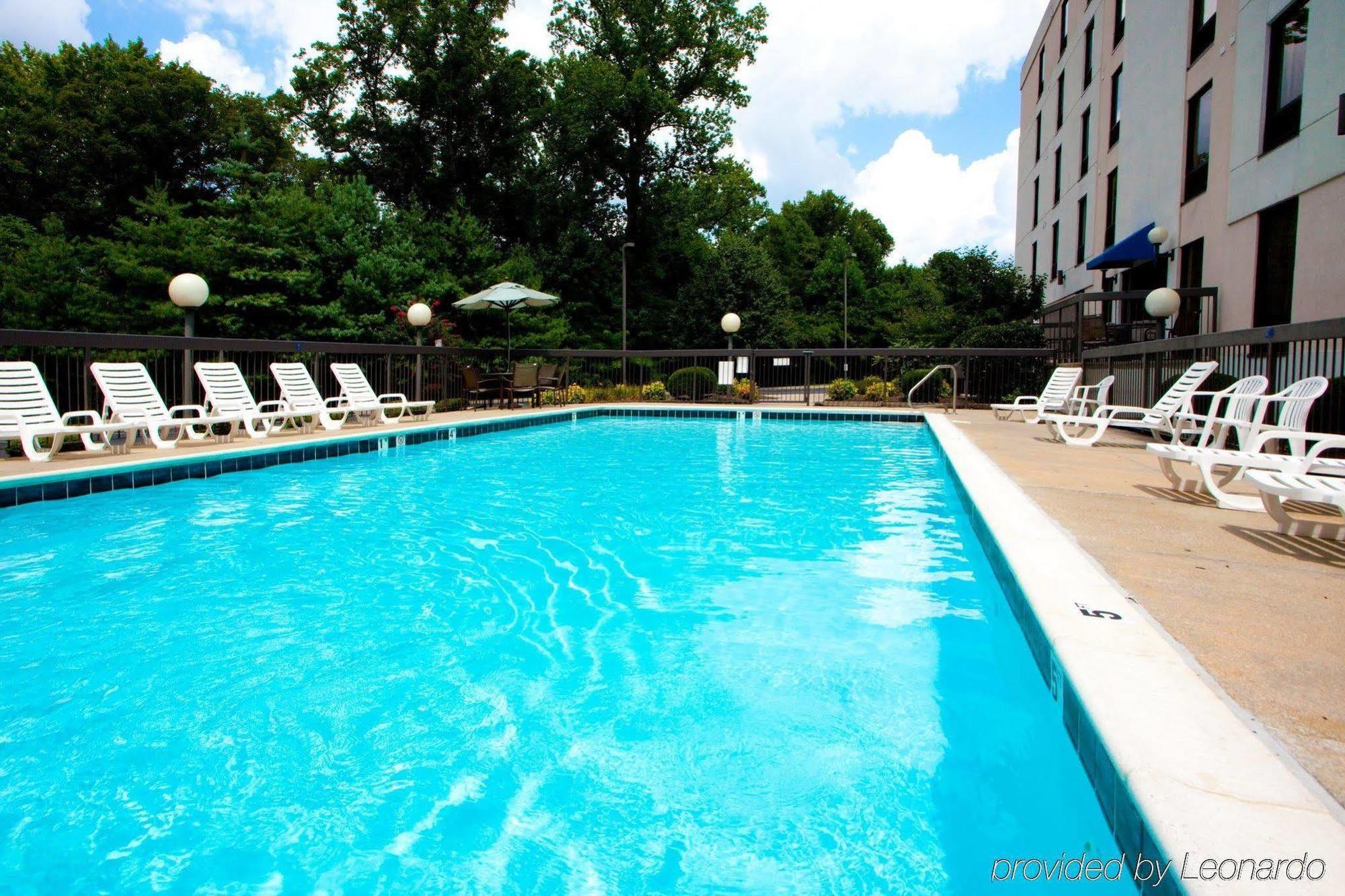 Holiday Inn Express Richmond-Mechanicsville By Ihg Екстериор снимка